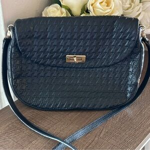 Berge Italian Black Woven Leather Shoulder Bag